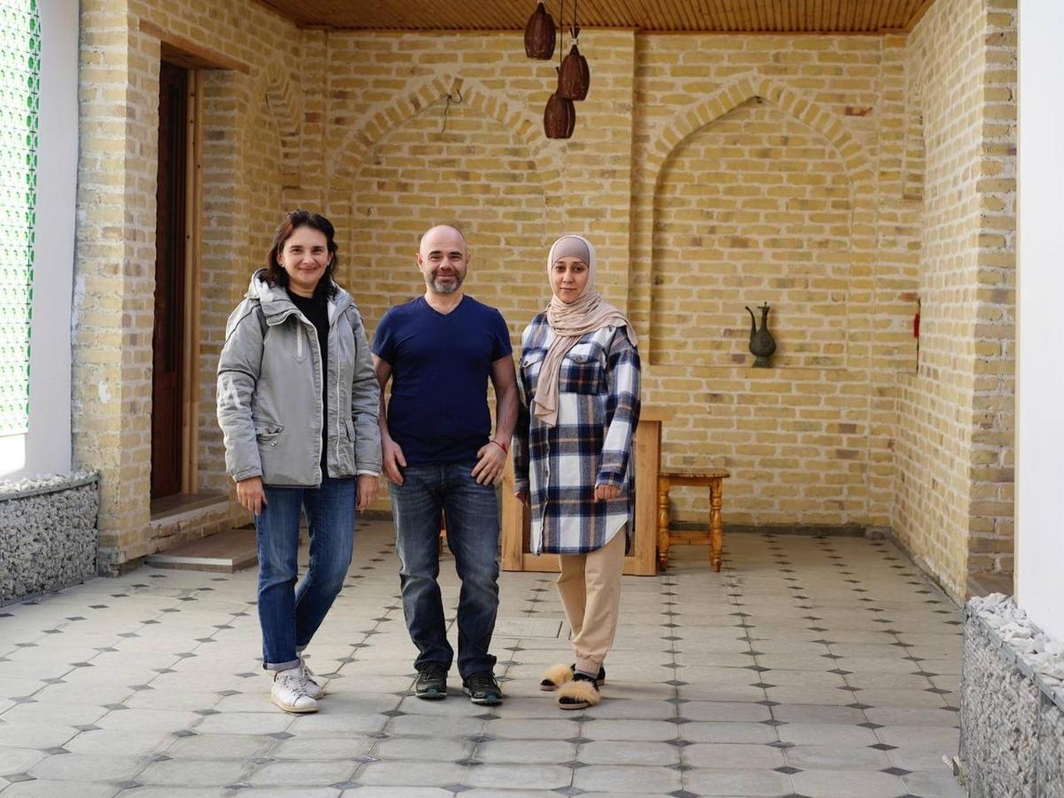 Old Safari Golden Location Guest House Buchara Buitenkant foto