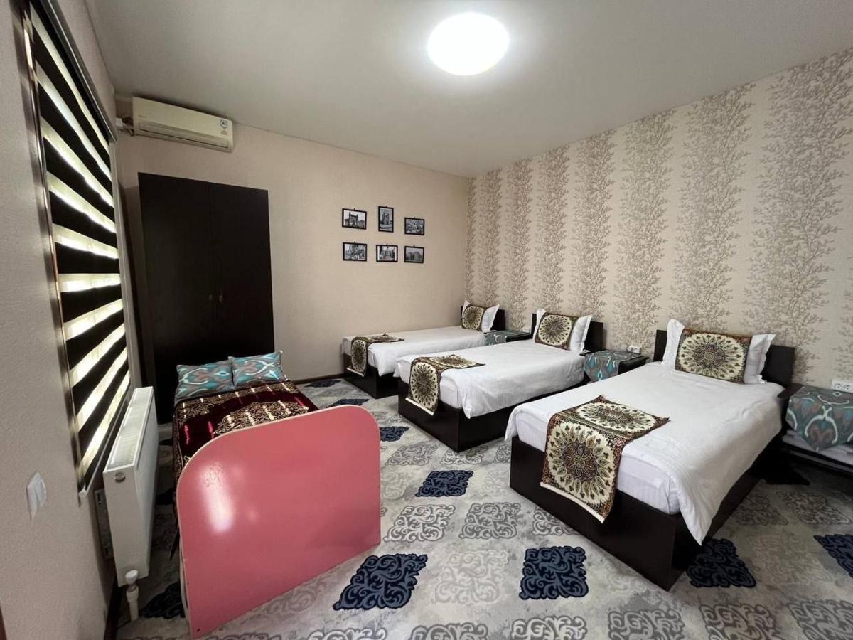 Old Safari Golden Location Guest House Buchara Buitenkant foto